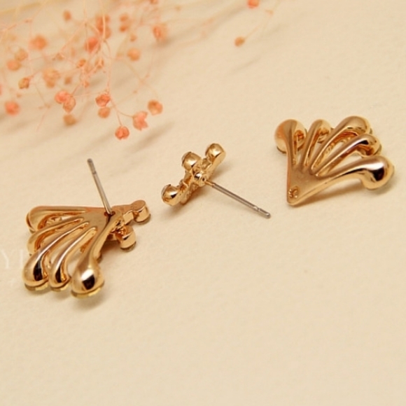 Colorful Bow Earrings - Picture 3 of 4